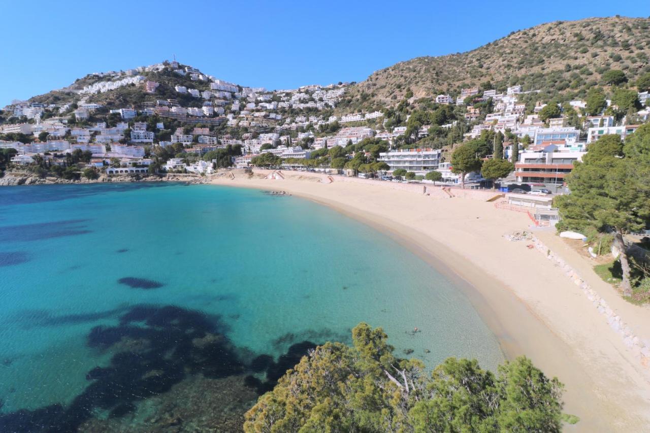אפרטהוטל רוזס Garbinell A - Piso Muy Bonito, Vistas Al Mar Espec מראה חיצוני תמונה